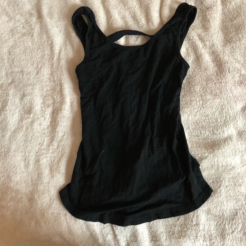 Backless tank